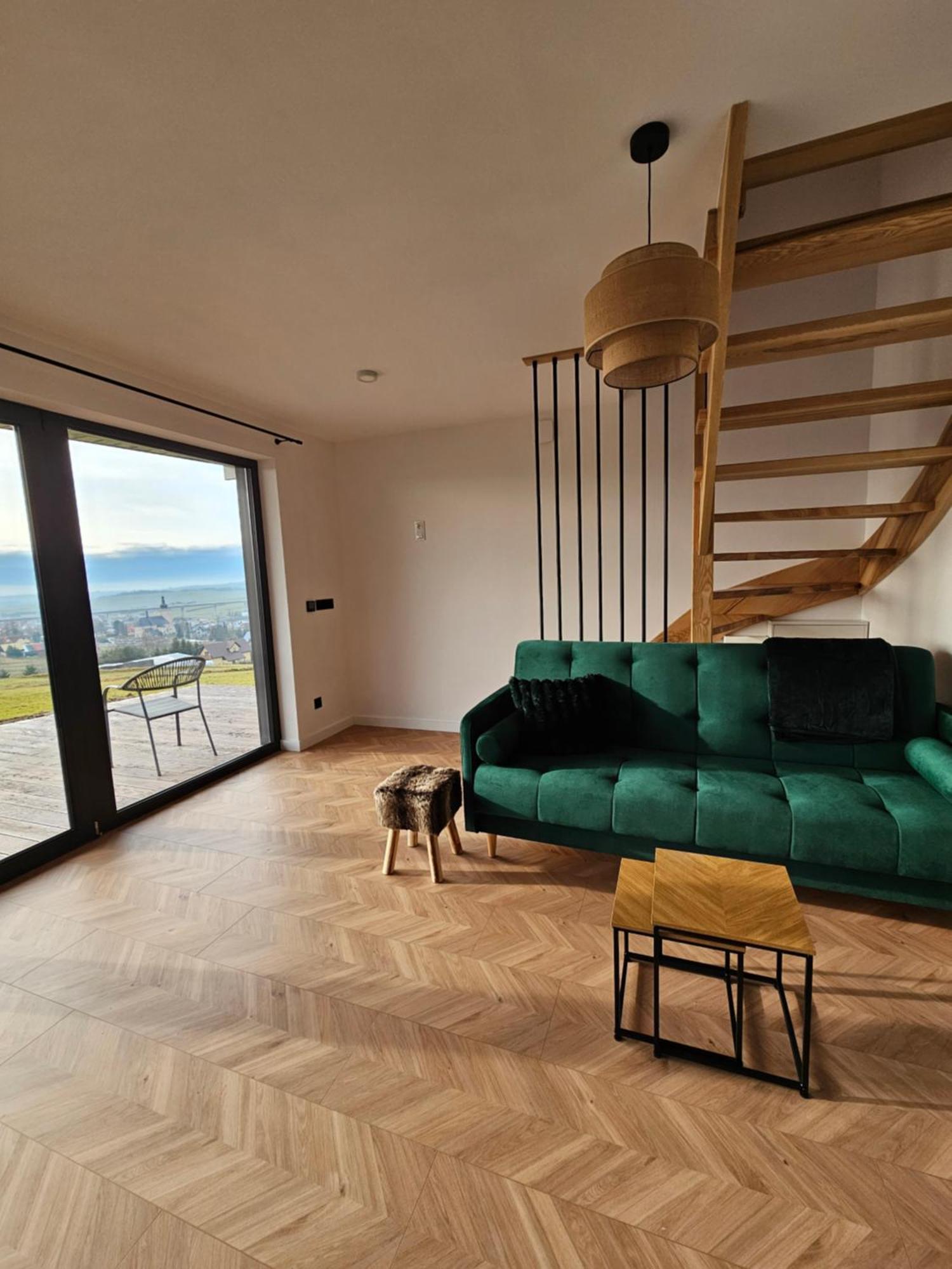 Okno Na Gory Apartamento Klikuszowa Exterior foto
