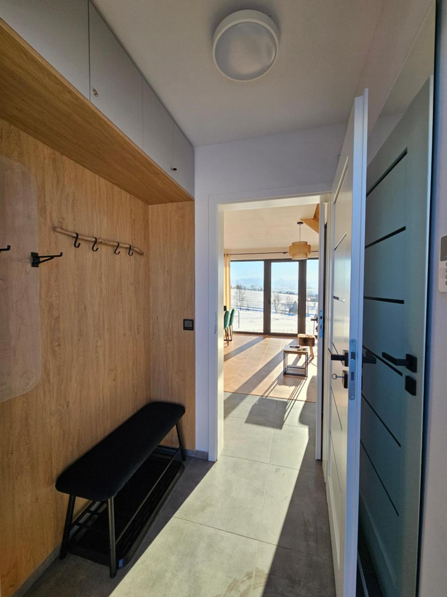 Okno Na Gory Apartamento Klikuszowa Exterior foto