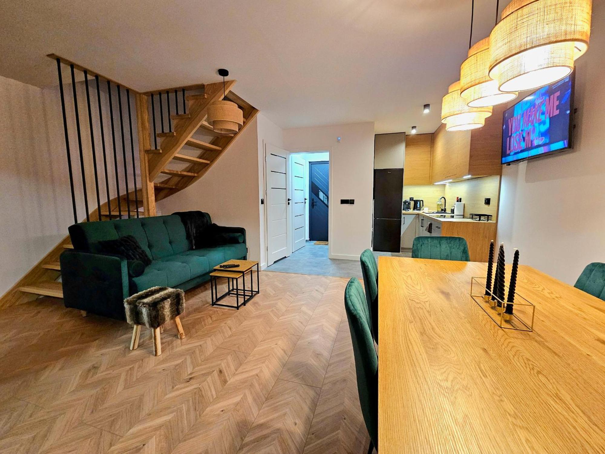 Okno Na Gory Apartamento Klikuszowa Exterior foto