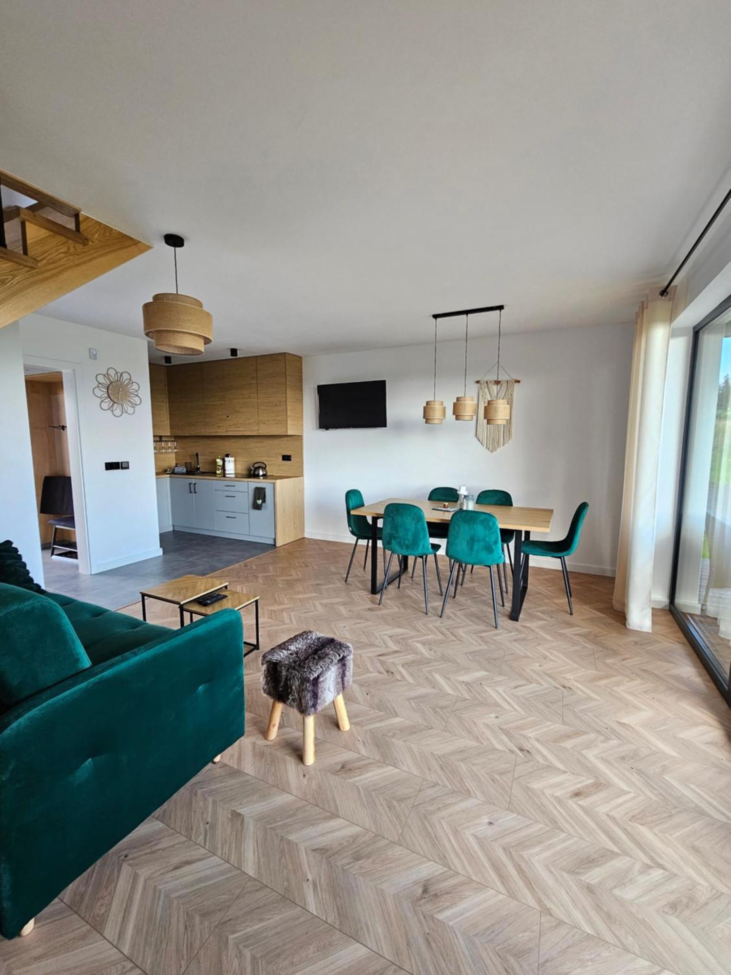 Okno Na Gory Apartamento Klikuszowa Exterior foto